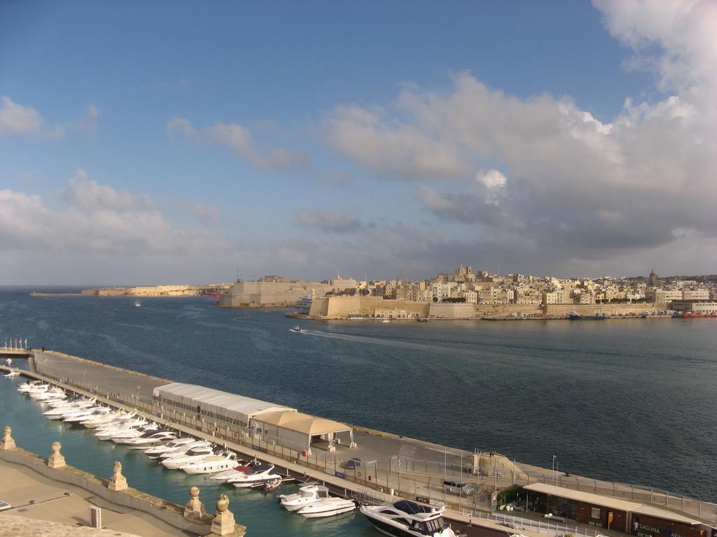 Valletta Gateway Maisonette Apartment Ngoại thất bức ảnh
